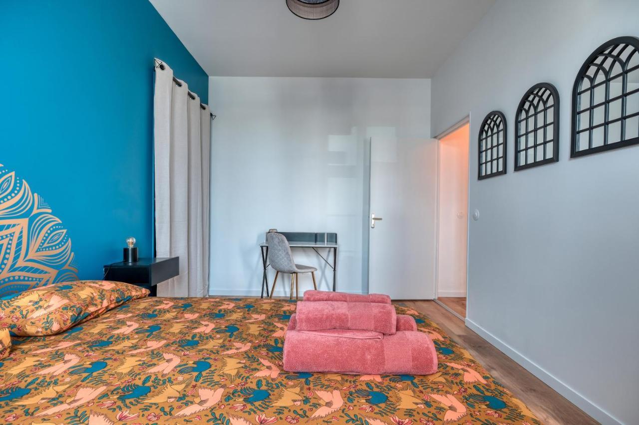 Apartamento Superbe 2 Pieces Avec Jacuzzi Privatif Face Gare Proche Cathedrale Chartres Exterior foto